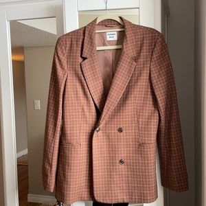 Beautiful aritzia blazer